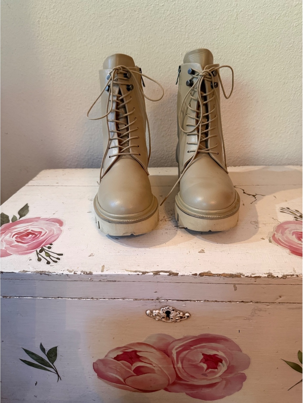 KOIO Beige Leather Combat Boots women’s 7